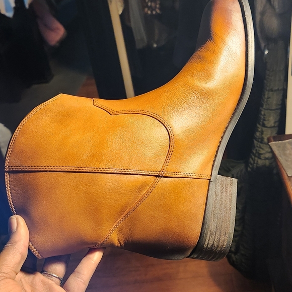 BNWB NEVER WORN Jessica Simpson Western Boots - Picture 3 of 16